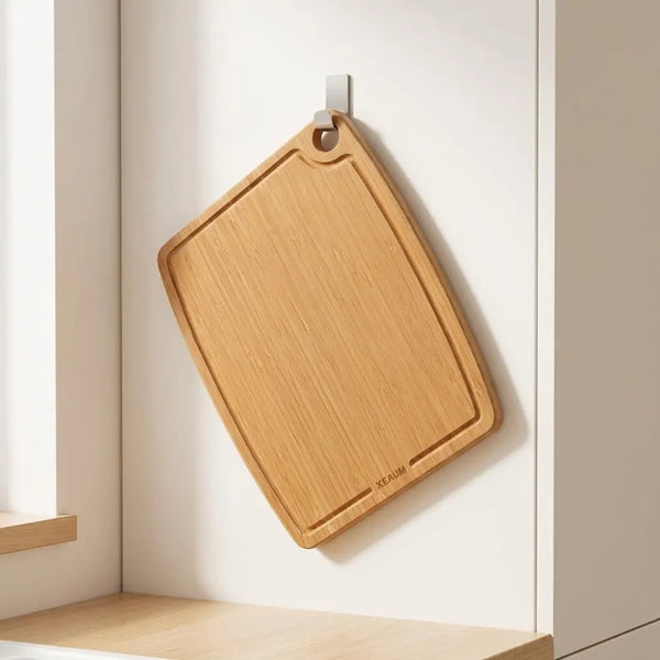 Built-In Hanging Hole
